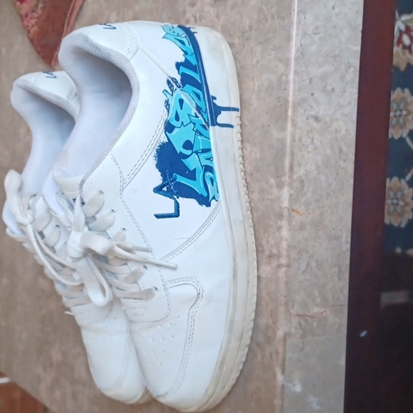 - Men's. LA GEAR shoes - Picture 3 of 4